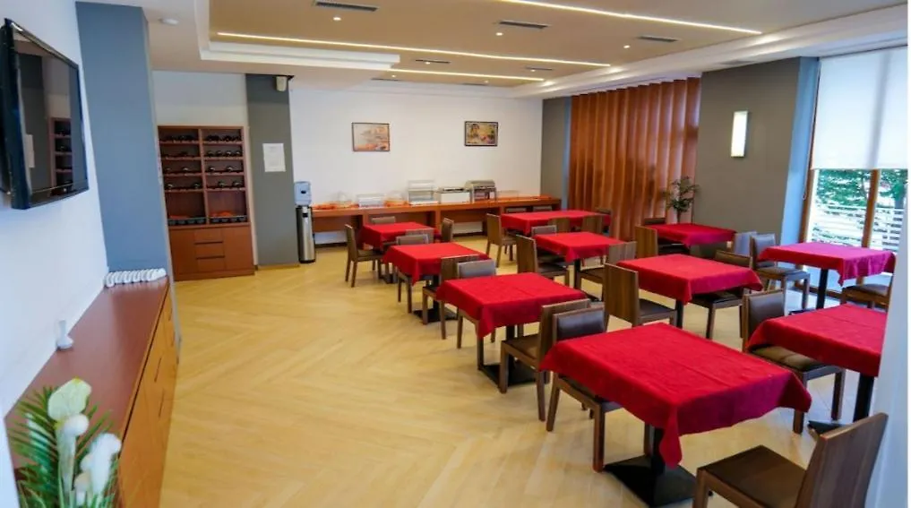 6 Milje Hotel Ksamil Albanien