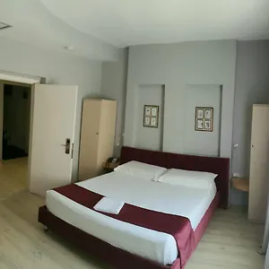 Theranda Boutique 3* Tirana
