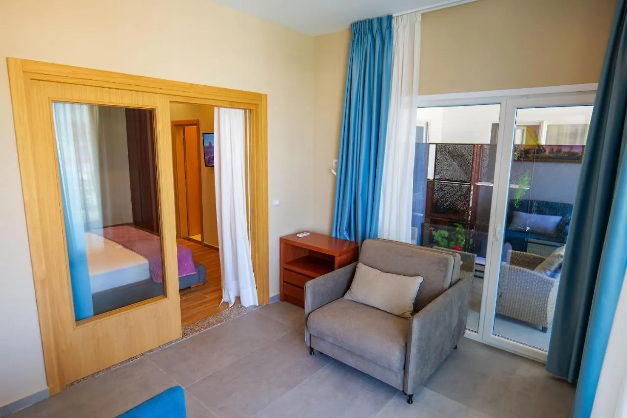 6 Milje Hotel Ksamil 4*,  Albanien