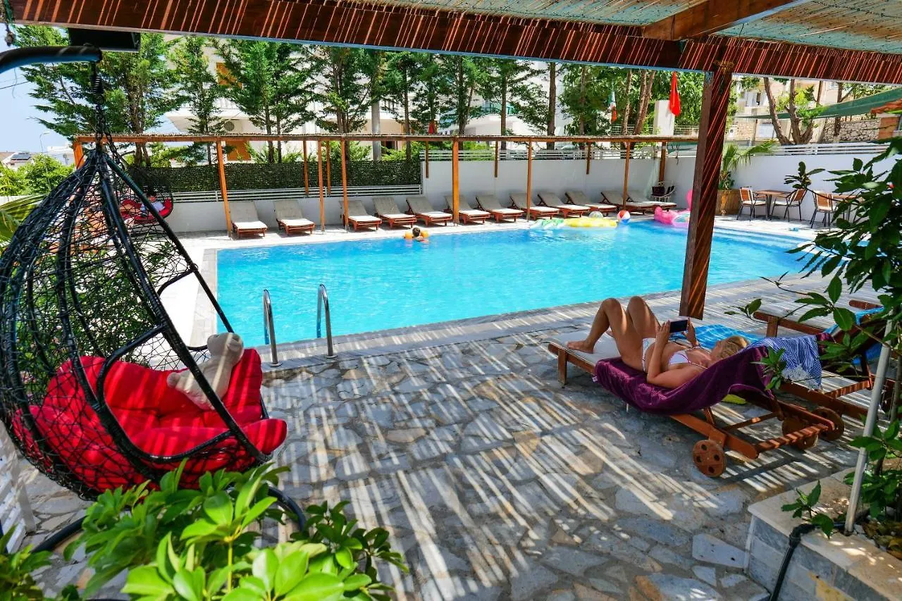 6 Milje Hotel Ksamil