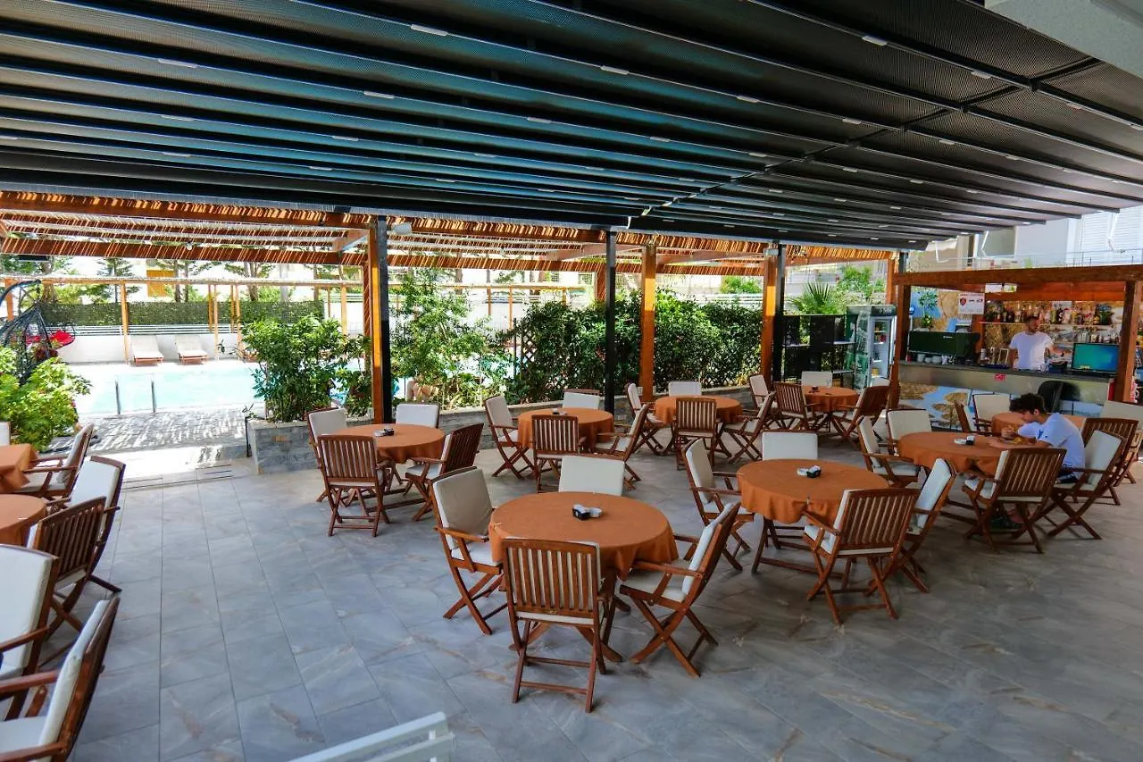 6 Milje Hotel Ksamil